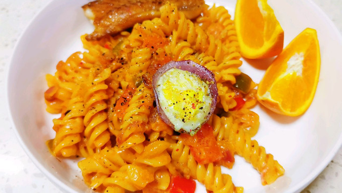 Pepper and Tomato Pasta