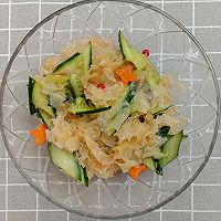 Illustration of how to make white fungus mixed with cucumber 6