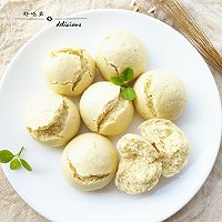 Illustration of how to make cornmeal flowering steamed buns 13