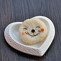 Illustration of how to make a smiling lion lunch 13