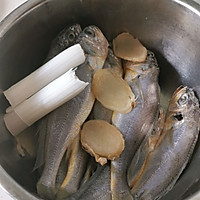 # Fresh to Fresh Zhoushan Hairtail Fish 0 Yuan Trial#Oven Illustration of how to make grilled small yellow croaker 3