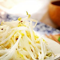 One yuan to remove moisture from the body - vinegar-soaked mung bean sprouts Illustration of how to do it 13