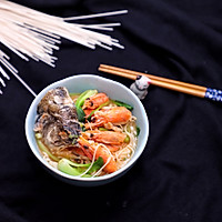 Leftovers nutritious breakfast/late night snack: Kuaishou Shrimp Shell Fish Head Noodle Soup #NESTLÉ NUTRITIONAL BREAKFAST# Recipe Illustration 6