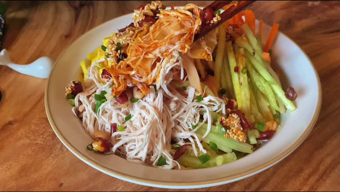 Shredded Chicken Tomato Cold Noodles