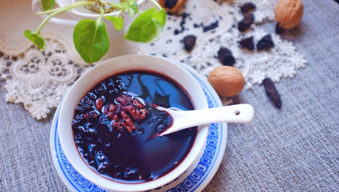 Polygonum multiflorum porridge