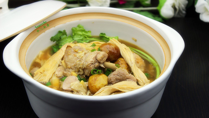 Bean curd stewed chicken