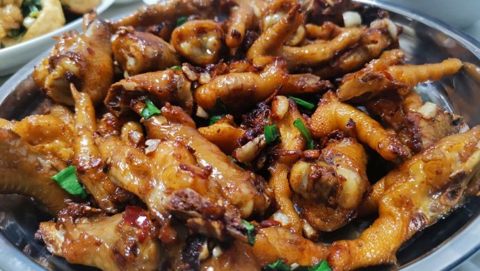 Chicken feet as an appetizer