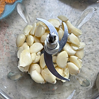 Illustration of how to make garlic scallops 1