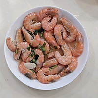 Clear water prawns (six dishes and one soup banquet dish, also for young children) Edible) Recipe Illustration 10