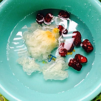 Cool Summer# Tremella Ginger Sweet Soup# Recipe Illustration 2 