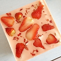 Strawberry mousse cake ~ simple ~ tastes the same as the cake shop Illustration of how to do it 14