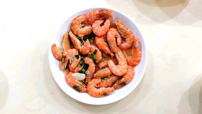 Clear water prawns