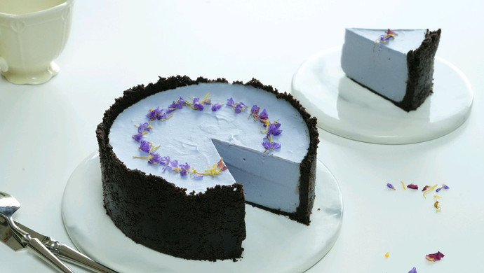 Ocean blue cheesecake