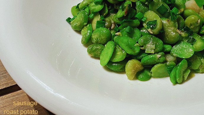 broad beans with scallion oil