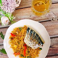 #Norwegian mackerel healthy new food#black pepper norwegian blue flower Illustration of how to make fish fried rice noodles 13