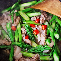 #精品 Recipe Challenge#Asparagus Stir-fried Pork Recipe Illustration 12