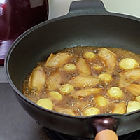 Illustration of oil-free braised chicken wings and potatoes 7