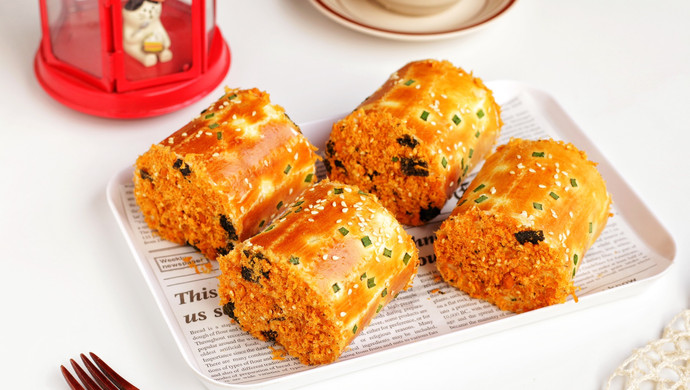 Chives and meat floss bread