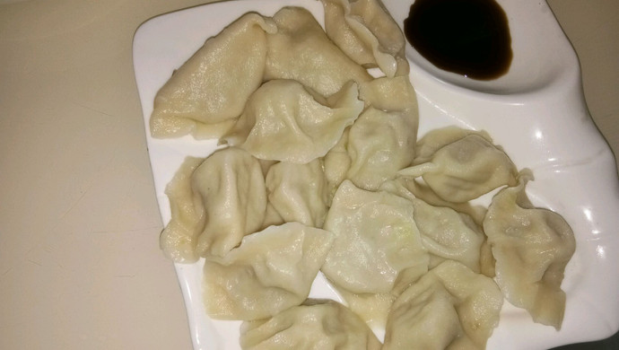 Cabbage and meat dumplings