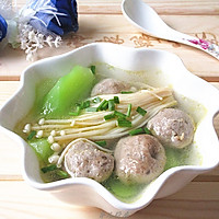 Mushroom, lettuce and beef ball soup recipe 11