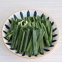 Stir-fried leeks with bean skin, a delicious spring meal recipe 2 