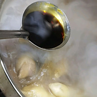 Illustration of how to make soy pig trotters, a must-have dish for the Spring Festival 6