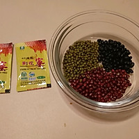 Illustration of how to make three-bean drink in summer 1