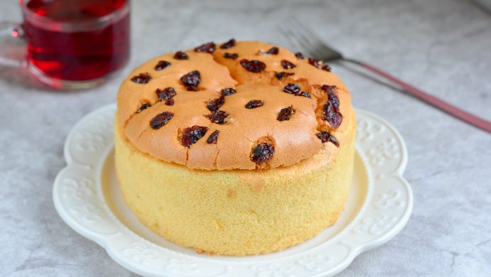 Cranberry Millet Chiffon Cake