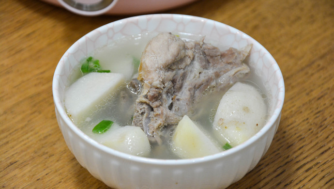 Coel bone taro soup