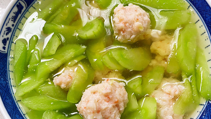 Cucumber and Shrimp Ball Soup