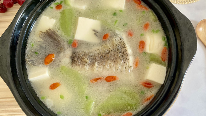 Seabass Luffa and Tofu Soup