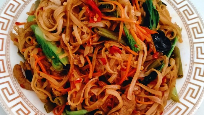 Guilin snacks, fried dry noodles