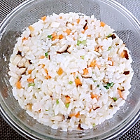 Illustration of how to make steamed rice with eggs 3