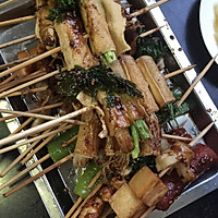 Street snacks: Illustration of how to make fried skewers 9