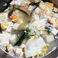 #Looking at my grandmother's hometown fragrant Mid-Autumn Festival#Illustration of how to make kelp, shrimp and tofu soup 5