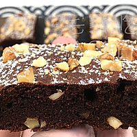 Dark chocolate brownie, dark chocolate is mellow and nutty Crispy and rich in texture. Recipe 19