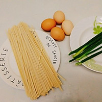 #精品 recipe challenged contest#Internet celebrity noodles + egg noodle cake Illustration of how to do it 1