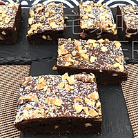 Dark chocolate brownie, dark chocolate is mellow and nutty Crispy and rich in texture. Recipe 15