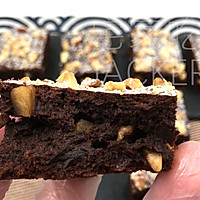 Dark chocolate brownie, dark chocolate is mellow and nutty Crispy and rich in texture. Recipe 17