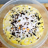 Illustration of how to make steamed rice with eggs 5