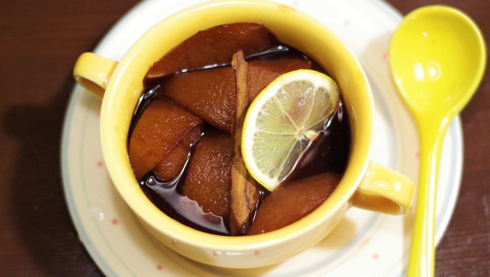 Pears stewed in red wine