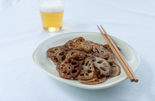 Dry roasted lotus root with fish sauce