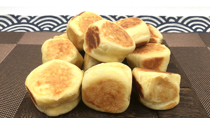 Pan-fried buns