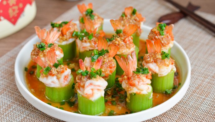 Luffa Steamed Shrimp