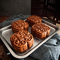 Black sesame and brown sugar mooncake#The Mid-Autumn Festival can still be spent like this# Illustration of how to do it 7