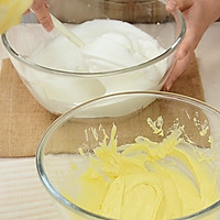 Consumption of light cream, light cream chiffon without adding a drop of oil Cake recipe illustration 5