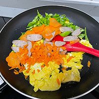 #primary and middle school students nutritious meals#Simple and easy to make, children love to eat Illustration of how to make sausage and egg pasta 7