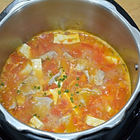 #Thanksgiving Cooking Challenge# Recipe for tomato, tofu and meat slices soup Illustration 7