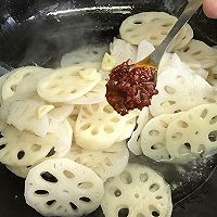 #相合组组bureau# Appetizing and refreshing spicy fried lotus root slices Illustration of how to do it 4