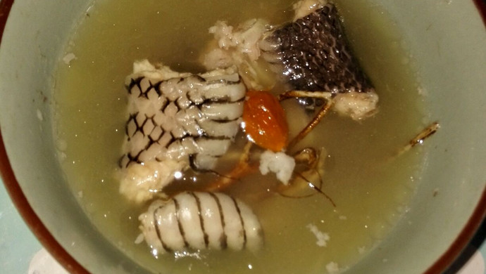 Wuzhi Mao Peach Snake Soup